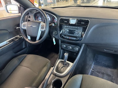 2011 Chrysler 200 Touring