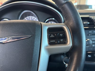 2011 Chrysler 200 Touring