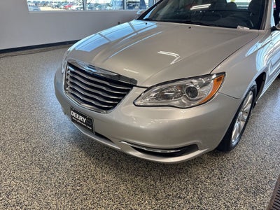 2011 Chrysler 200 Touring