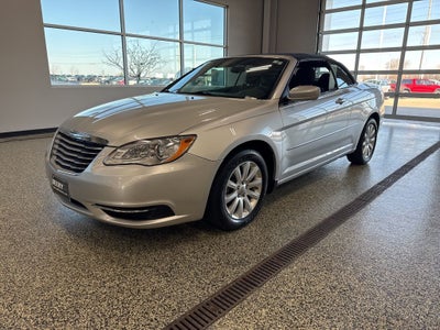 2011 Chrysler 200 Touring