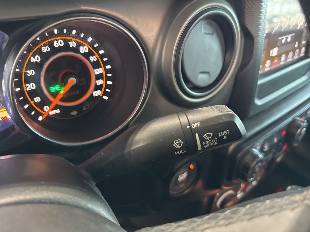 2020 Jeep Wrangler Unlimited Willys 4X4