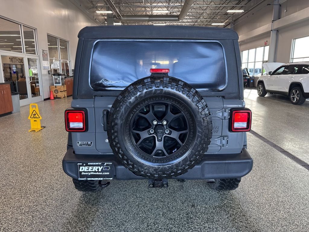 2020 Jeep Wrangler Unlimited Willys 4X4
