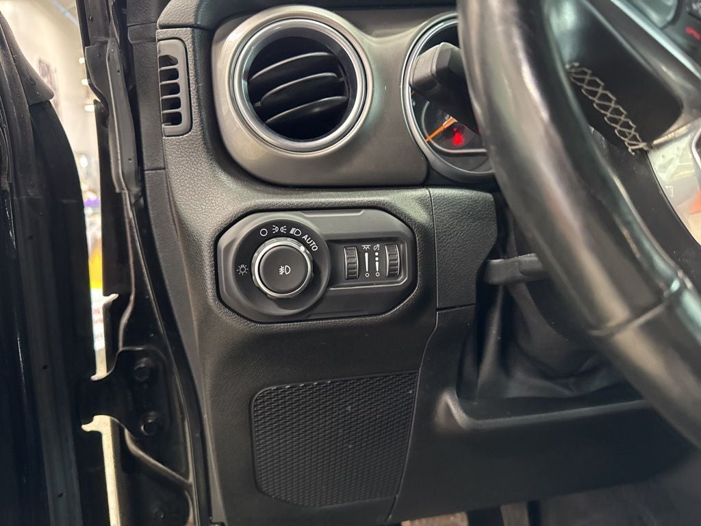 2018 Jeep Wrangler Unlimited Sahara 4x4