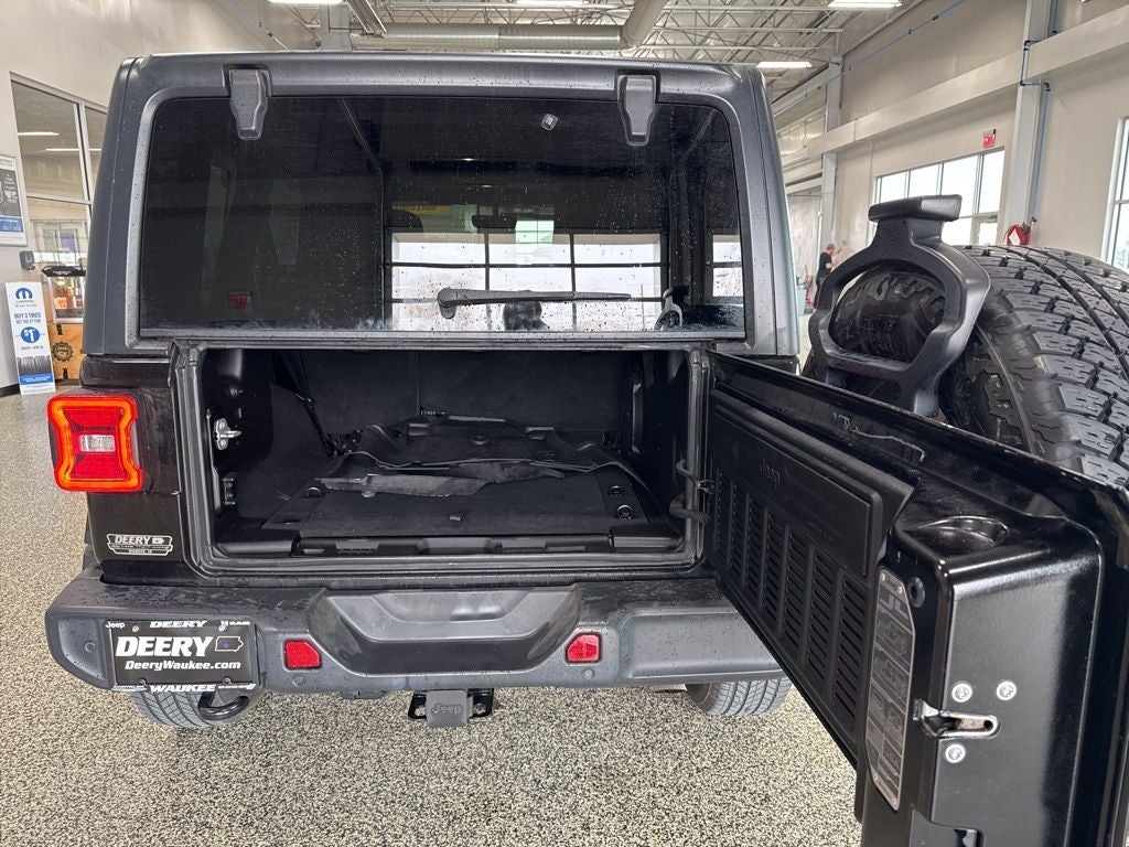 2018 Jeep Wrangler Unlimited Sahara 4x4