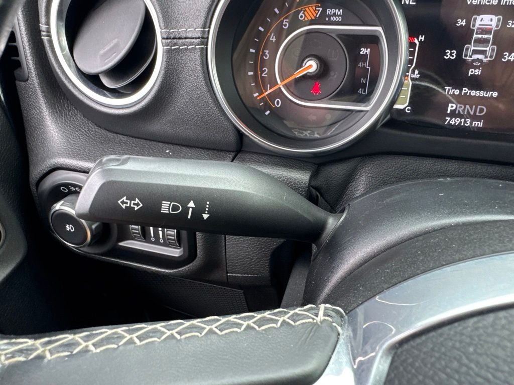 2019 Jeep Wrangler Unlimited Sahara 4x4