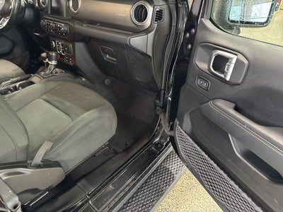 2020 Jeep Wrangler Unlimited Sahara 4X4