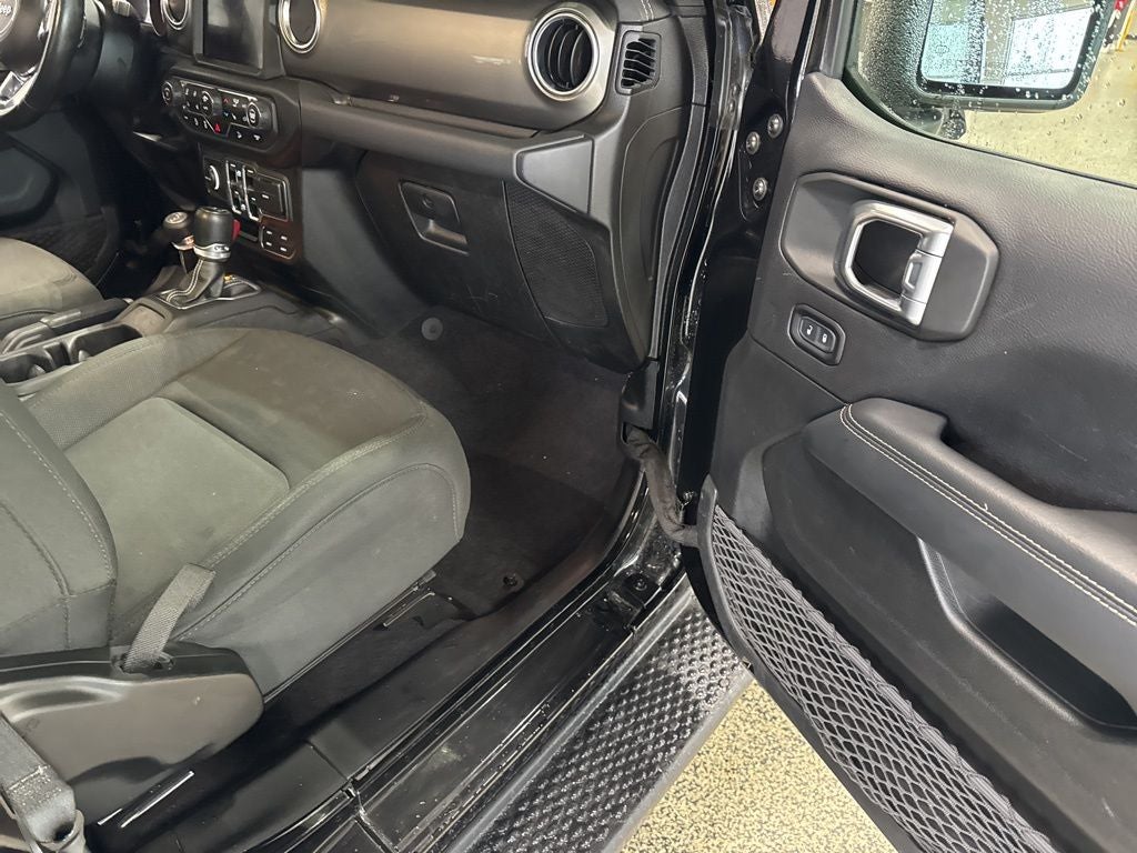 2020 Jeep Wrangler Unlimited Sahara 4X4