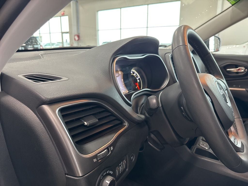 2022 Jeep Cherokee Latitude Lux FWD