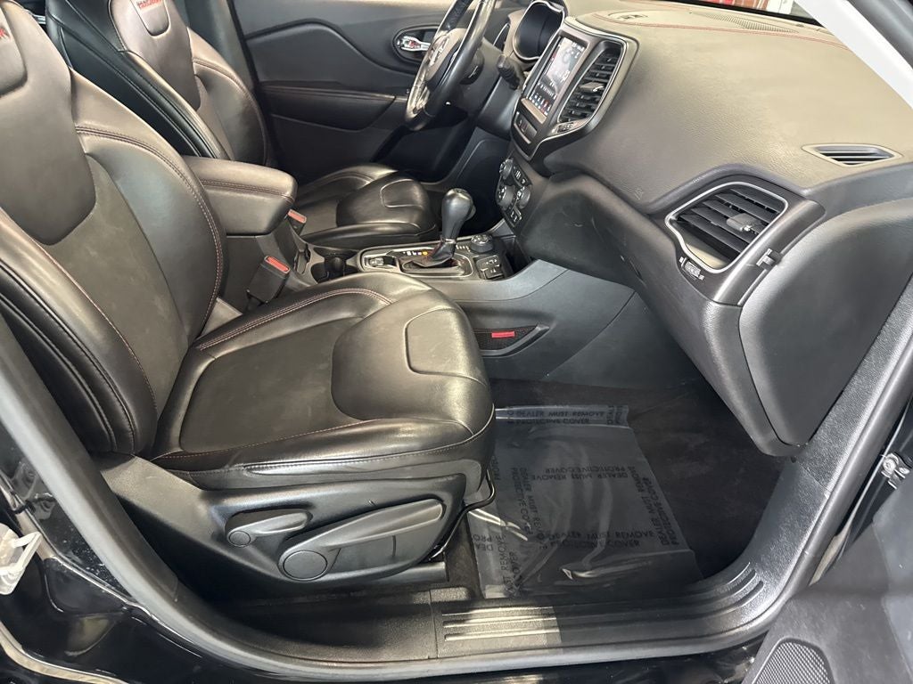 2019 Jeep Cherokee Trailhawk