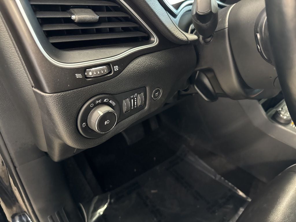 2019 Jeep Cherokee Trailhawk