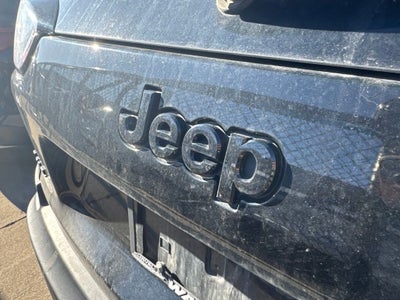 2023 Jeep Cherokee Altitude Lux 4x4