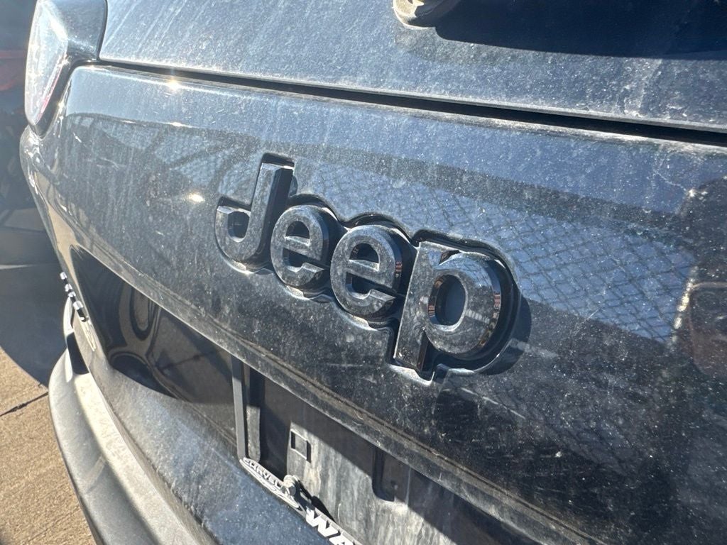 2023 Jeep Cherokee Altitude Lux 4x4