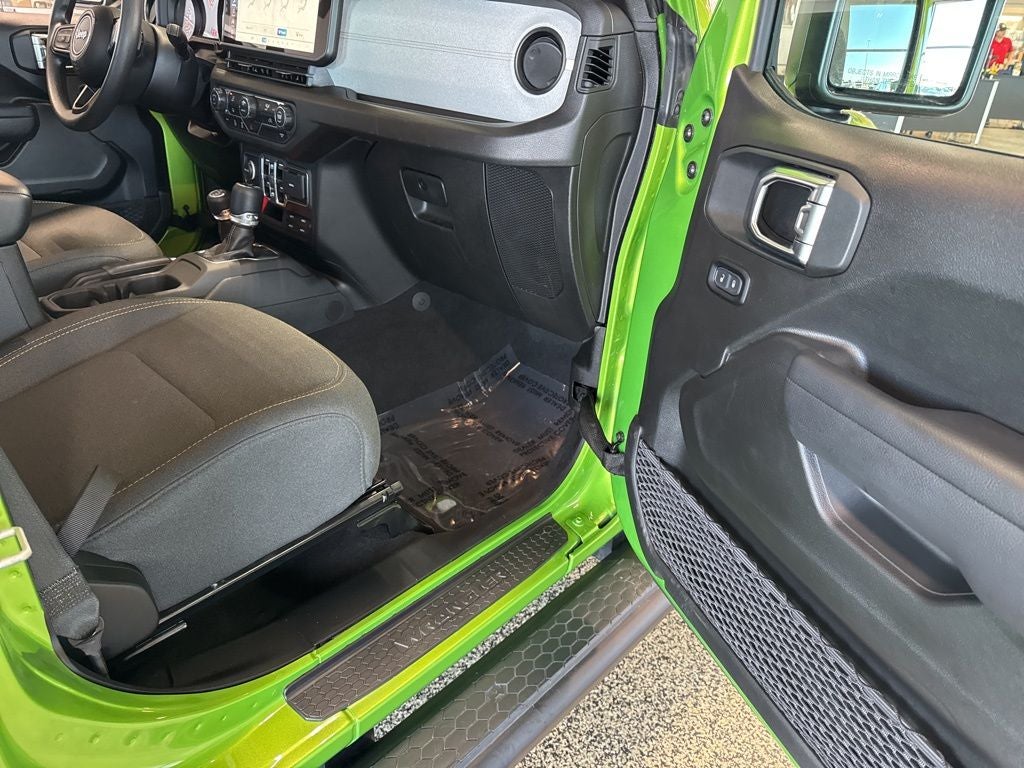 2025 Jeep Wrangler 4-Door Sport 4x4