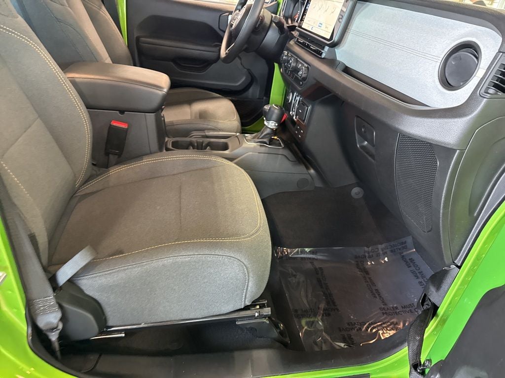 2025 Jeep Wrangler 4-Door Sport 4x4