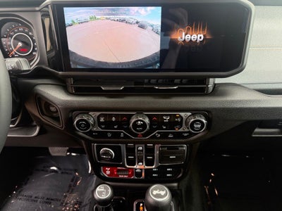 2024 Jeep Wrangler 4-Door Willys 4x4
