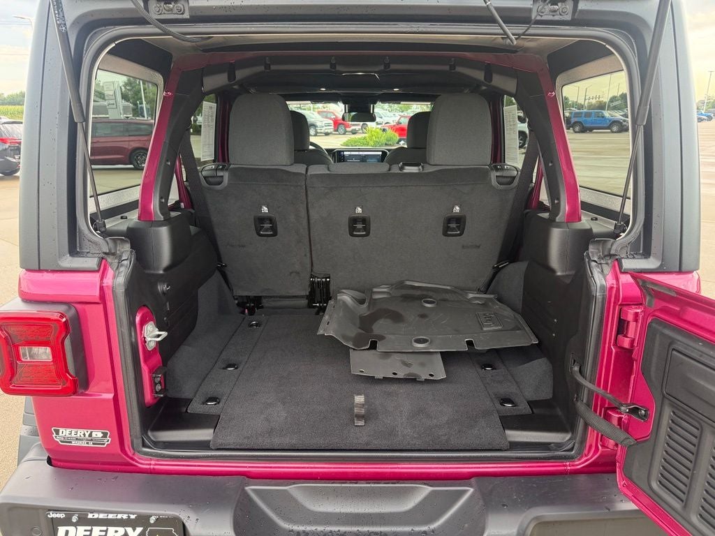 2024 Jeep Wrangler 4-Door Willys 4x4