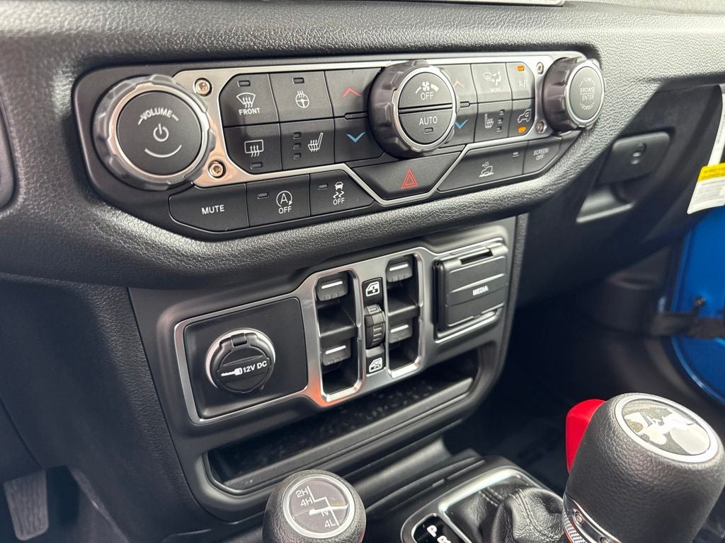 2027 Jeep Wrangler WRANGLER 4-DOOR SPORT S