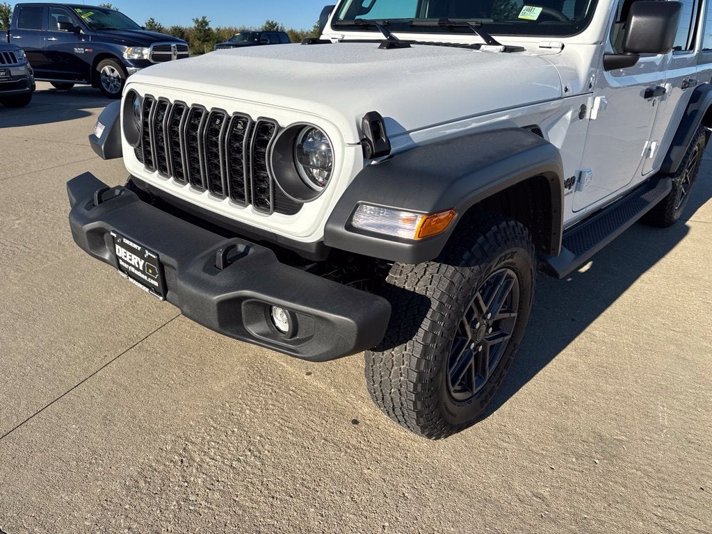 2027 Jeep Wrangler WRANGLER 4-DOOR SPORT S