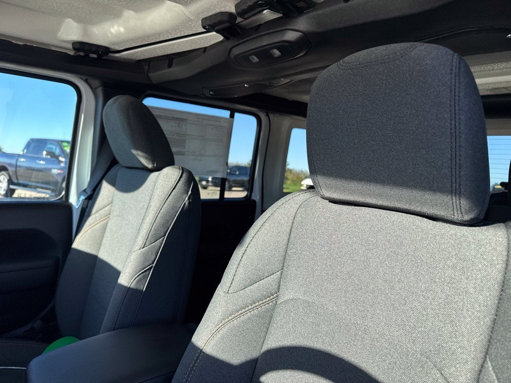 2027 Jeep Wrangler WRANGLER 4-DOOR SPORT S