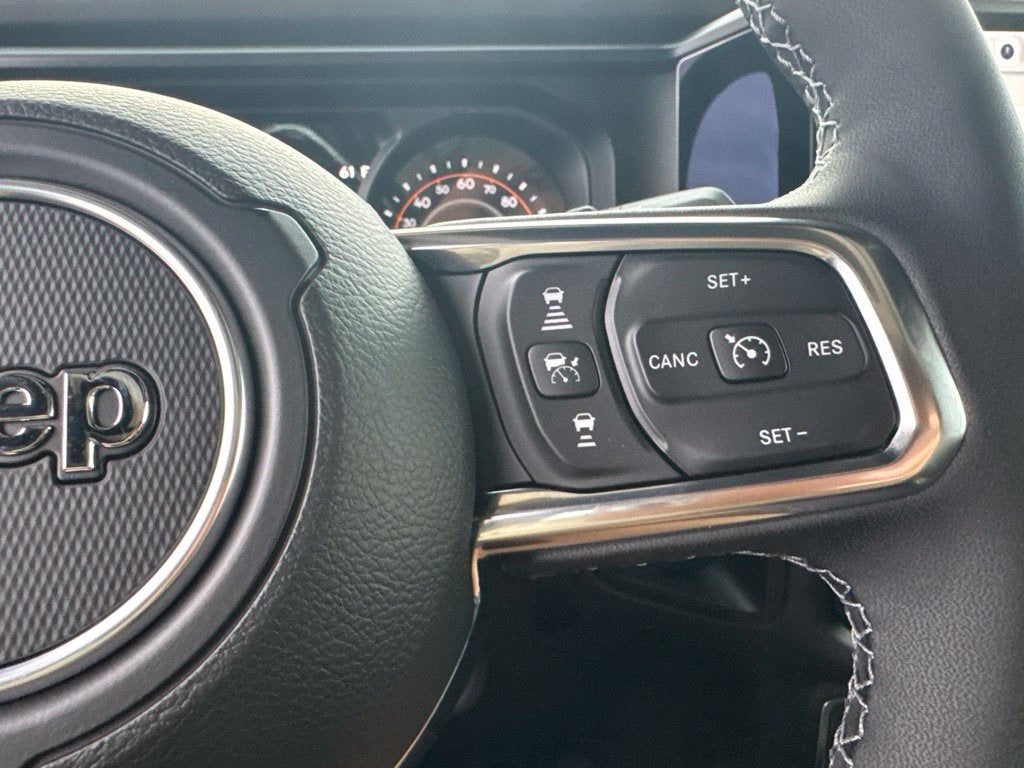 2027 Jeep Wrangler WRANGLER 4-DOOR SAHARA