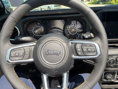 2025 Jeep Wrangler 4-Door Sahara 4x4