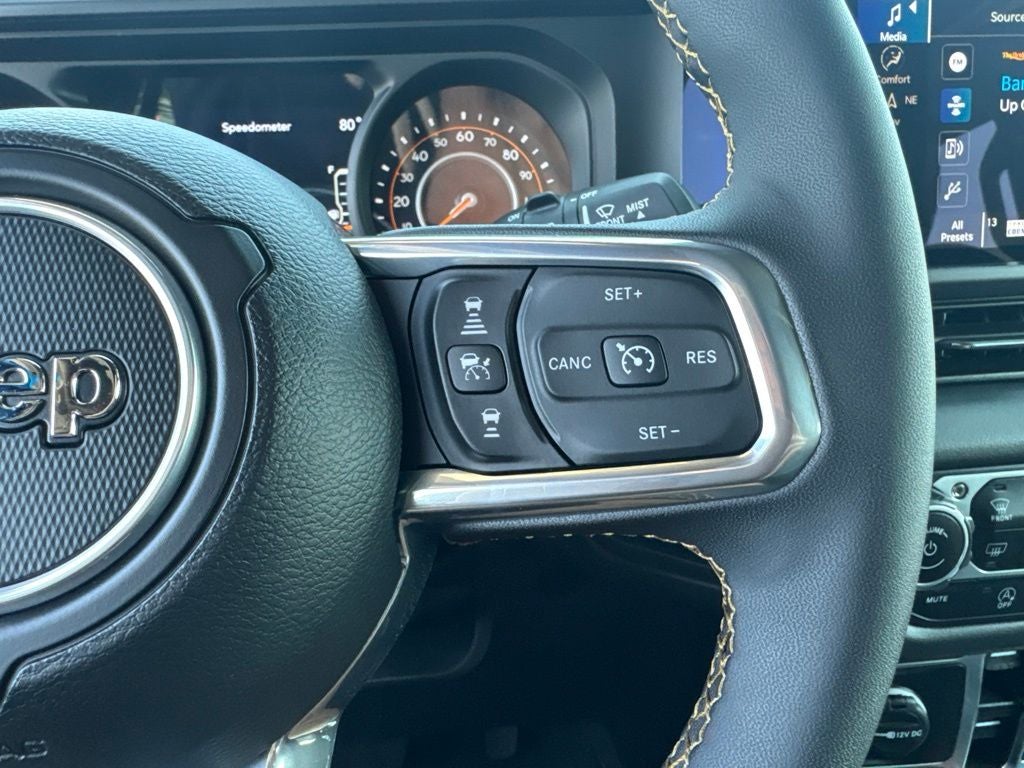 2025 Jeep Wrangler 4-Door Sahara 4x4