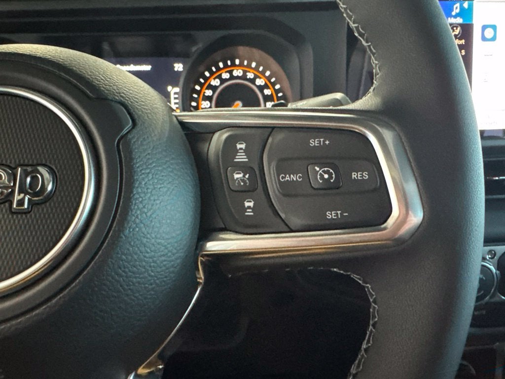 2027 Jeep Wrangler WRANGLER 4-DOOR SAHARA