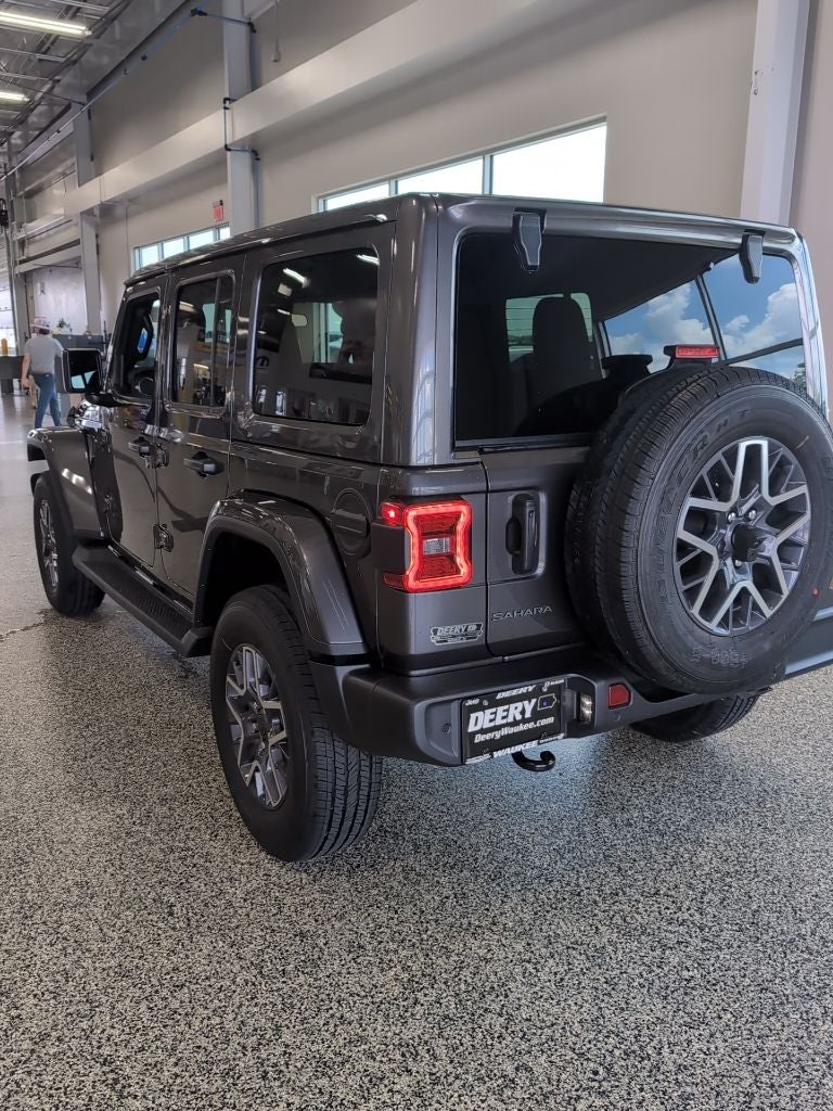 2025 Jeep Wrangler WRANGLER 4-DOOR SAHARA