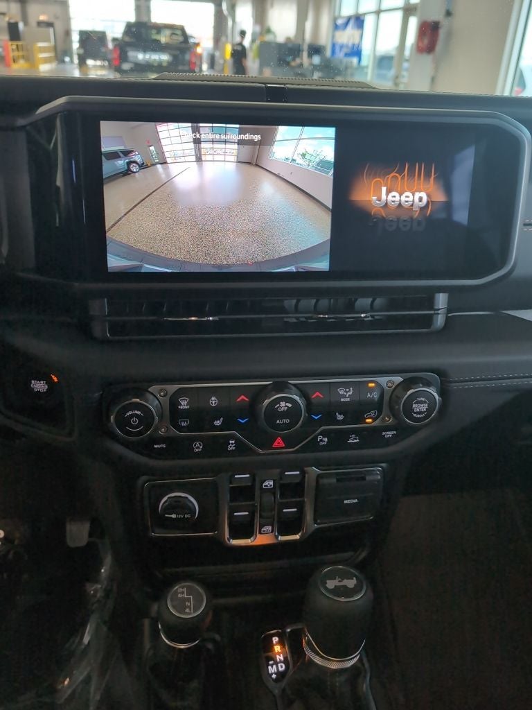 2025 Jeep Wrangler WRANGLER 4-DOOR SAHARA