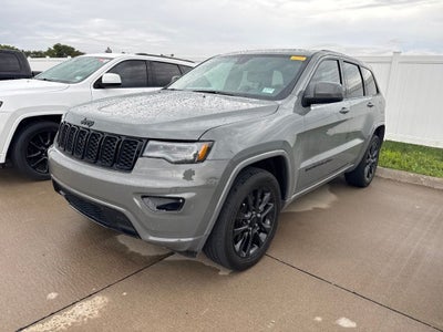 2021 Jeep Grand Cherokee Laredo X 4x4