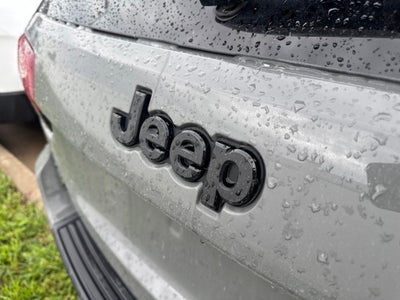 2021 Jeep Grand Cherokee Laredo X 4x4