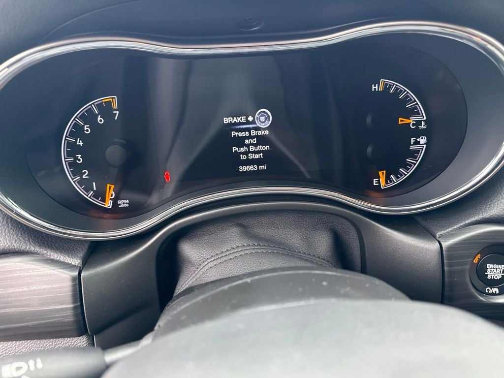 2021 Jeep Grand Cherokee Laredo X 4x4