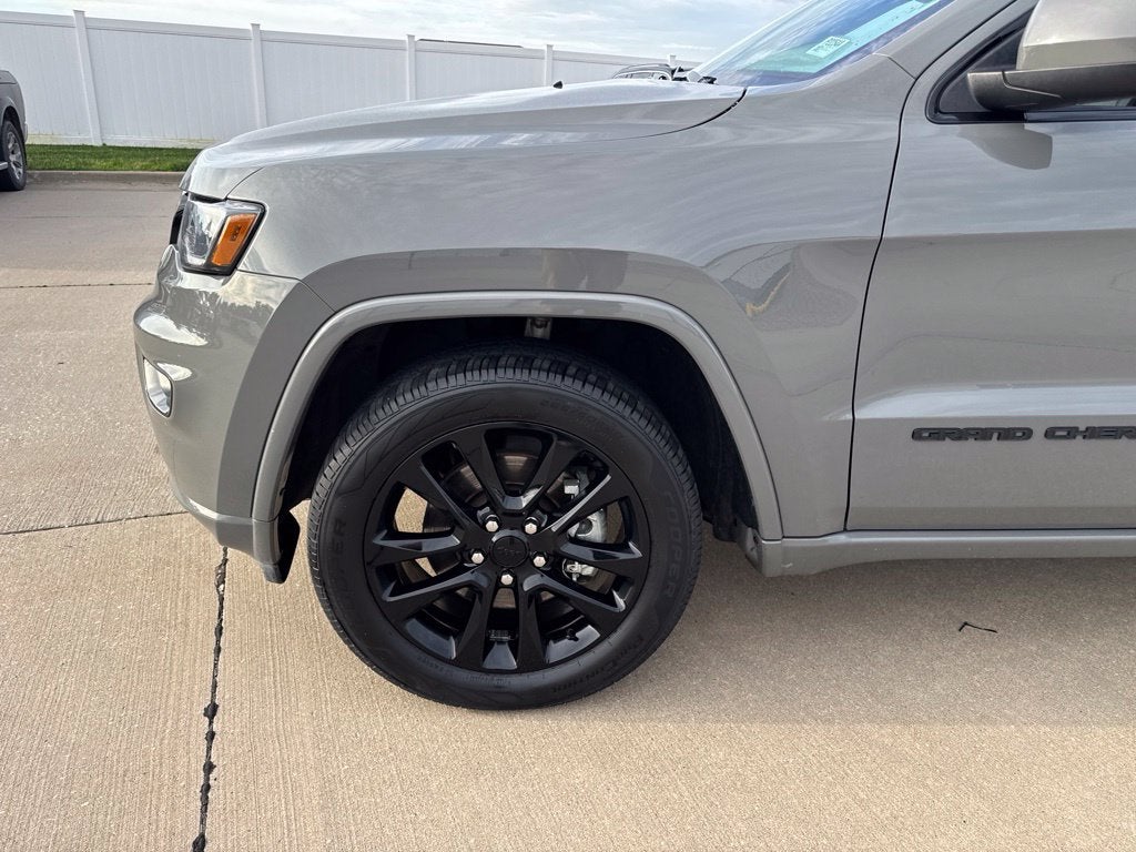 2022 Jeep Grand Cherokee WK Laredo X 4x4