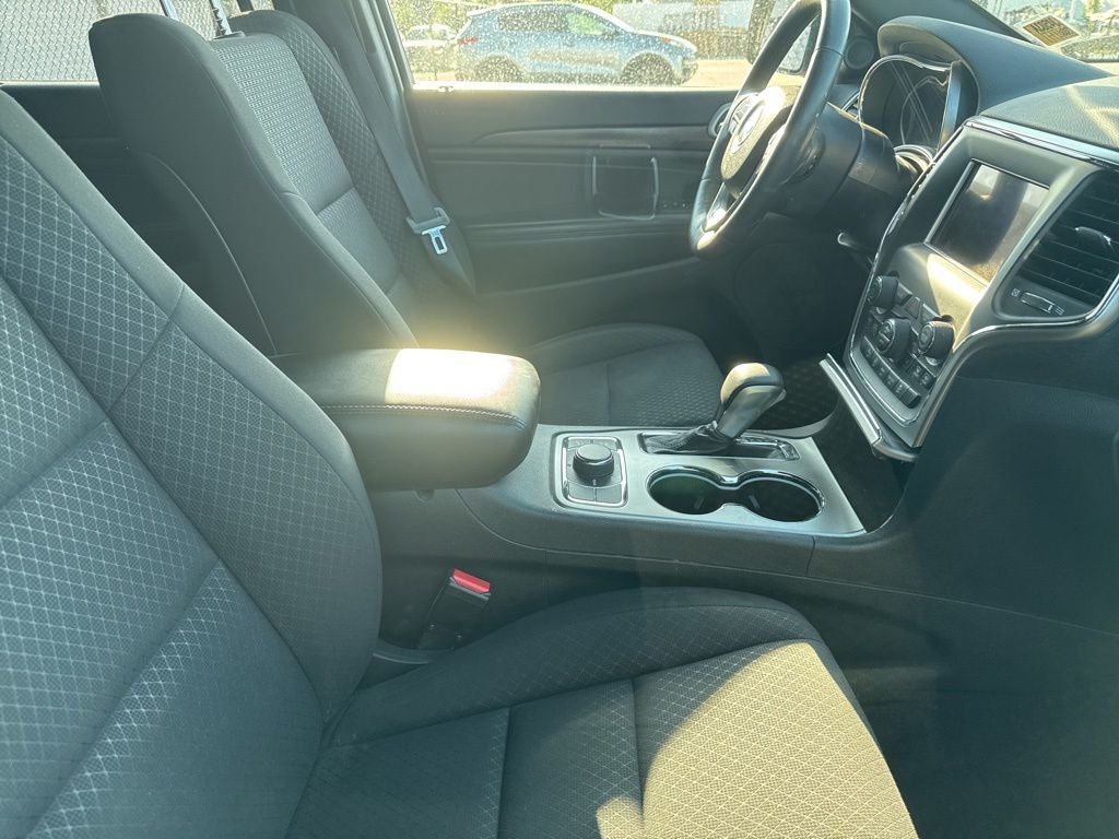 2018 Jeep Grand Cherokee Laredo E 4x4