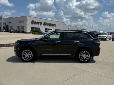 2017 Jeep Grand Cherokee Summit