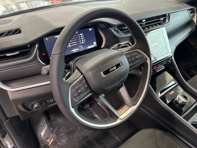 2026 Jeep Grand Cherokee GRAND CHEROKEE LAREDO X 4X4