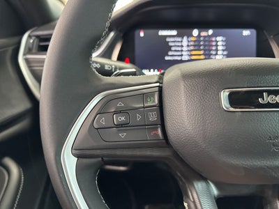 2026 Jeep Grand Cherokee GRAND CHEROKEE LAREDO X 4X4