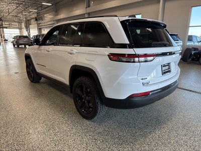2023 Jeep Grand Cherokee Altitude 4x4