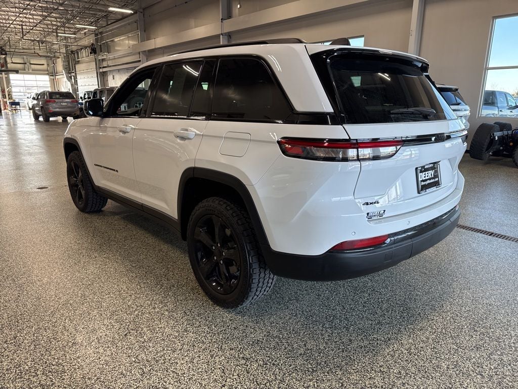 2023 Jeep Grand Cherokee Altitude 4x4