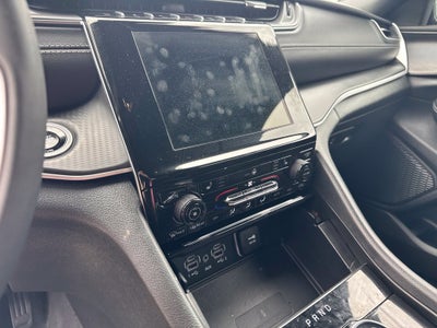 2025 Jeep Grand Cherokee Altitude 4x4