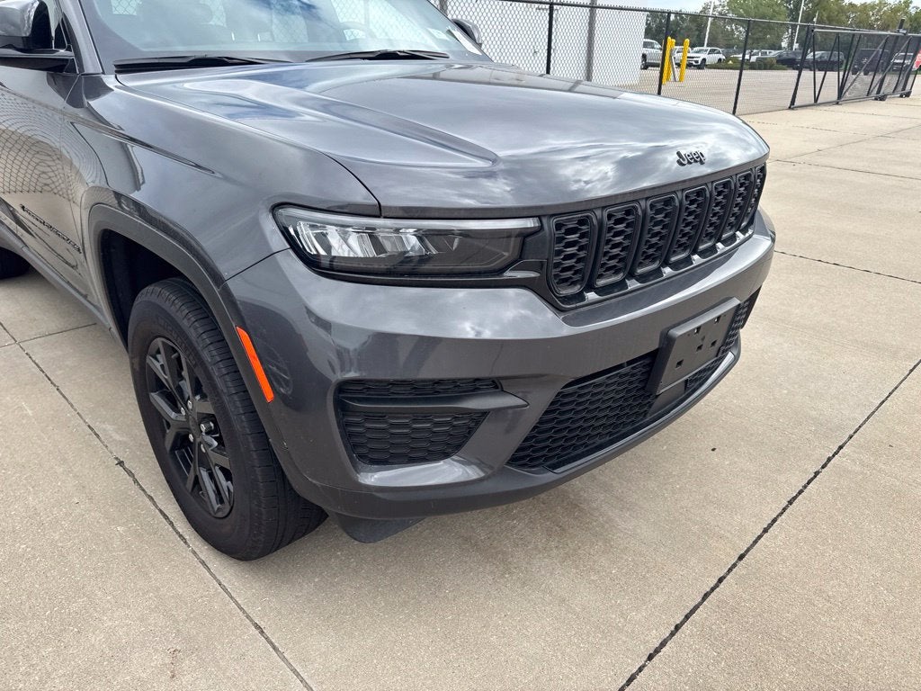 2025 Jeep Grand Cherokee Altitude 4x4