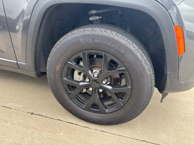 2025 Jeep Grand Cherokee Altitude 4x4
