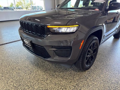 2025 Jeep Grand Cherokee Altitude 4x4