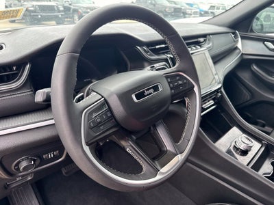 2025 Jeep Grand Cherokee Altitude 4x4