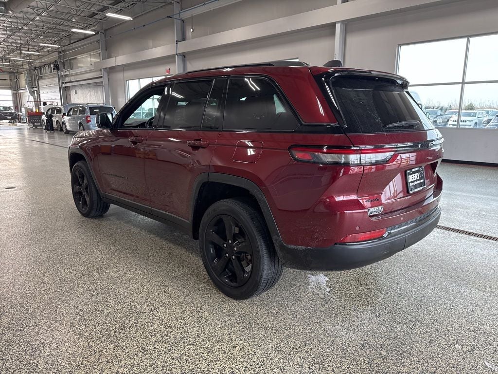 2022 Jeep Grand Cherokee Altitude 4x4