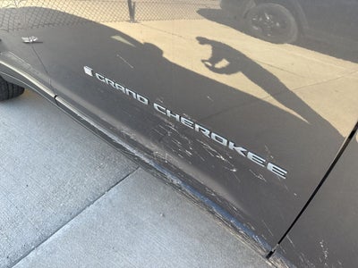 2023 Jeep Grand Cherokee Laredo 4x4