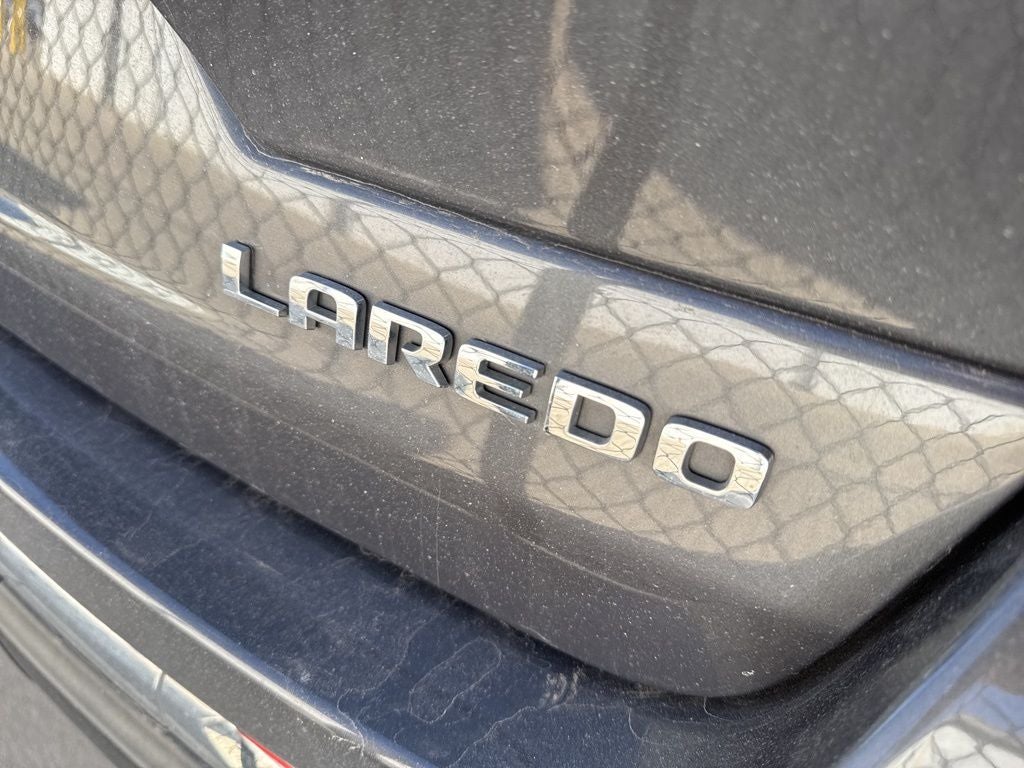 2023 Jeep Grand Cherokee Laredo 4x4