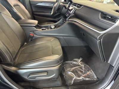 2025 Jeep Grand Cherokee Altitude X 4x4