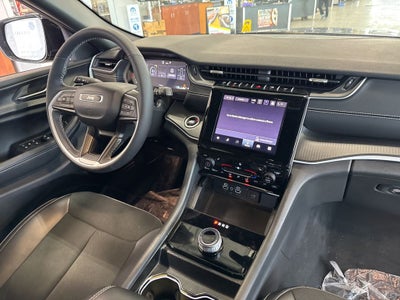 2025 Jeep Grand Cherokee Altitude X 4x4