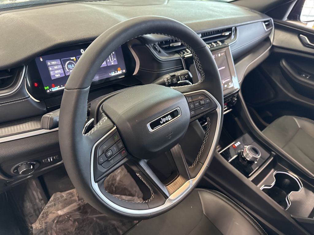 2025 Jeep Grand Cherokee Altitude X 4x4